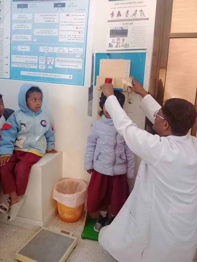 أطفال روضة البسمة بتاربة في زيارة توعوية للمركز الصحي بالبلاد أطفال روضة البسمة بتاربة في زيارة توعوية للمركز الصحي بالبلاد
