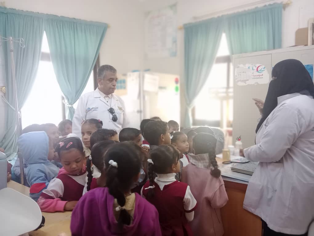 أطفال روضة البسمة بتاربة في زيارة توعوية للمركز الصحي بالبلاد أطفال روضة البسمة بتاربة في زيارة توعوية للمركز الصحي بالبلاد