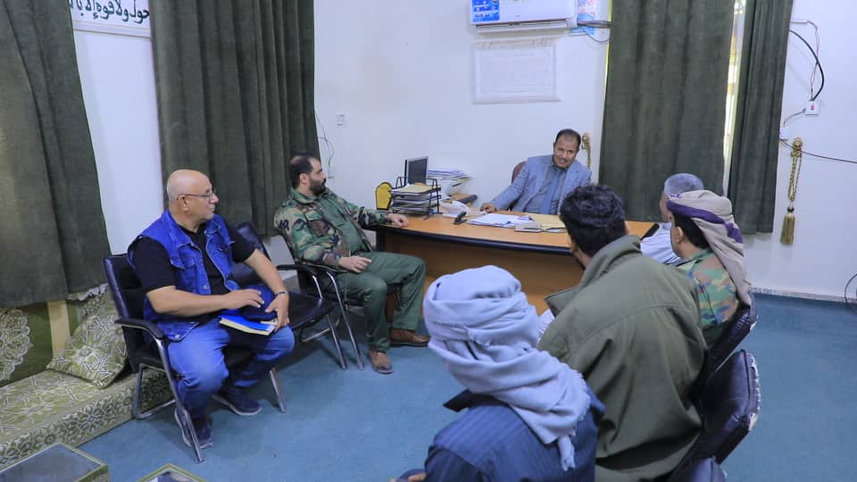 الوكيل العامري يتفقد عدداً من الإدارات الأمنية والأجهزة النيابية والخدمية ويؤكد على تسريع الإجراءات وتعزيز تطبيع الحياة الوكيل العامري يتفقد عدداً من الإدارات الأمنية والأجهزة النيابية والخدمية ويؤكد على تسريع الإجراءات وتعزيز تطبيع الحياة