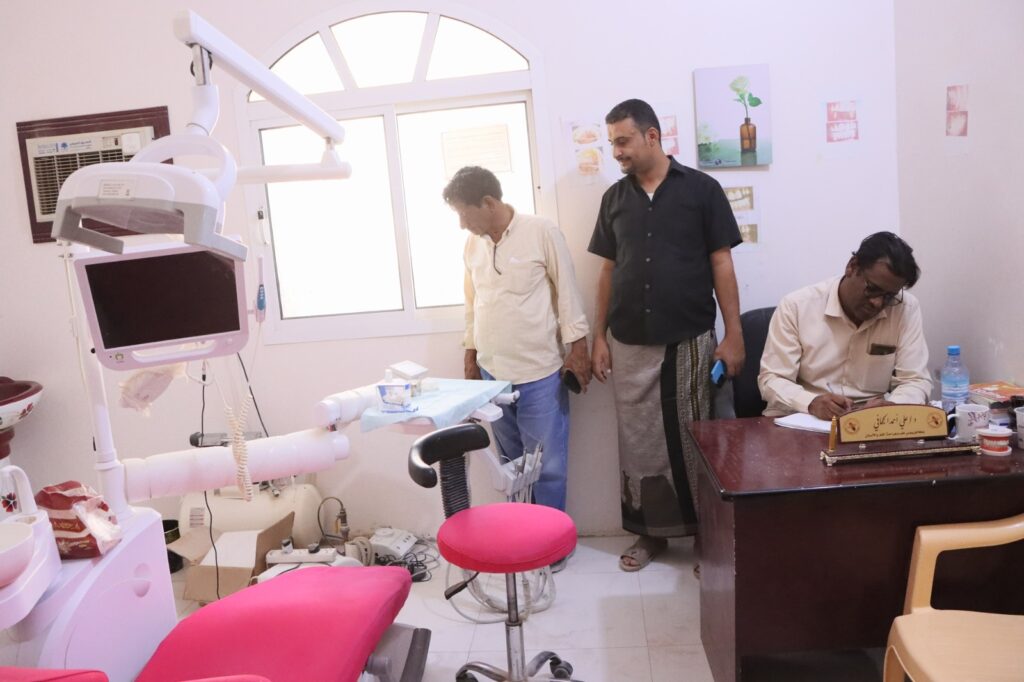 لجنة التفتيش على المنشآت الطبية والصيدلانية بمكتب وزارة الصحة بحضرموت الوادي تواصل نزولاتها على المديريات لجنة التفتيش على المنشآت الطبية والصيدلانية بمكتب وزارة الصحة بحضرموت الوادي تواصل نزولاتها على المديريات