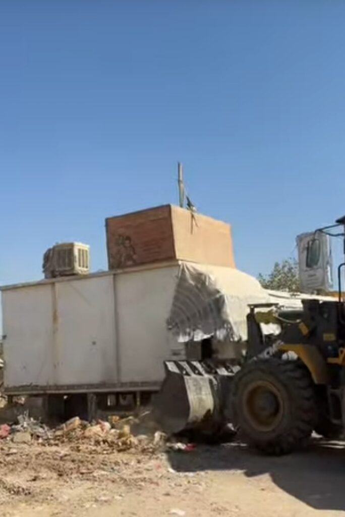 حملة ميدانية لإزالة العشوائيات وتنظيم المرور في مدينة سيئونسيئون حملة ميدانية لإزالة العشوائيات وتنظيم المرور في مدينة سيئونسيئون