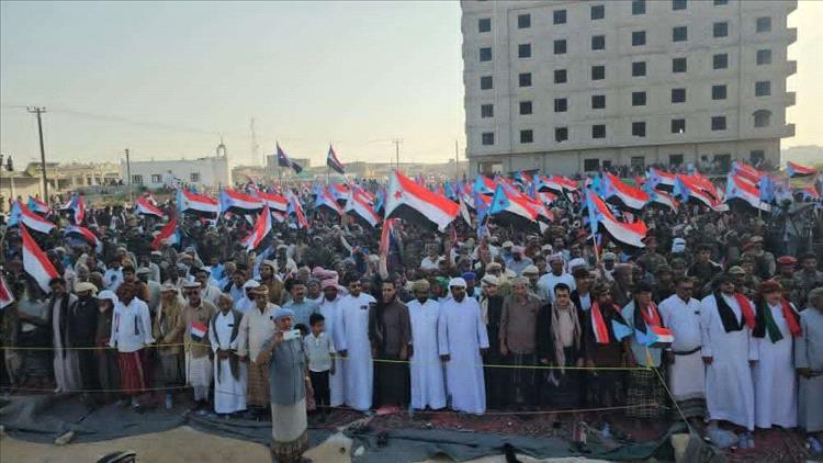 اخبار وتقارير - المهرة تشهد فعالية حاشدة للمطالبة بإعلان دولة الجنوب"بيان" اخبار وتقارير - المهرة تشهد فعالية حاشدة للمطالبة بإعلان دولة الجنوب"بيان"