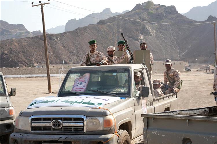 اخبار وتقارير - بتوجيهات المحرمي وشيخ.. قوات العمالقة الجنوبية تسلّم معسكر جبل حديد لقوات أمن المنشآت (محدث) اخبار وتقارير - بتوجيهات المحرمي وشيخ.. قوات العمالقة الجنوبية تسلّم معسكر جبل حديد لقوات أمن المنشآت (محدث)