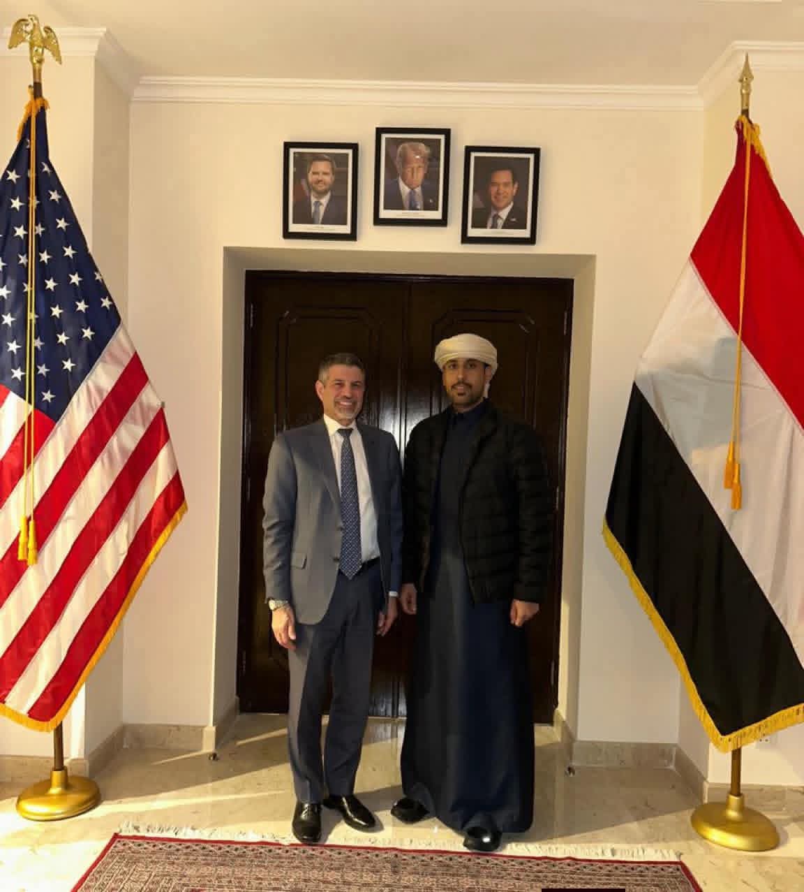 الغيثي يناقش مع السفير الأمريكي آخر التطورات ويؤكدان أهمية المعالجة الشاملة للقضية الجنوبية - الغيثي يناقش مع السفير الأمريكي آخر التطورات ويؤكدان أهمية المعالجة الشاملة للقضية الجنوبية -