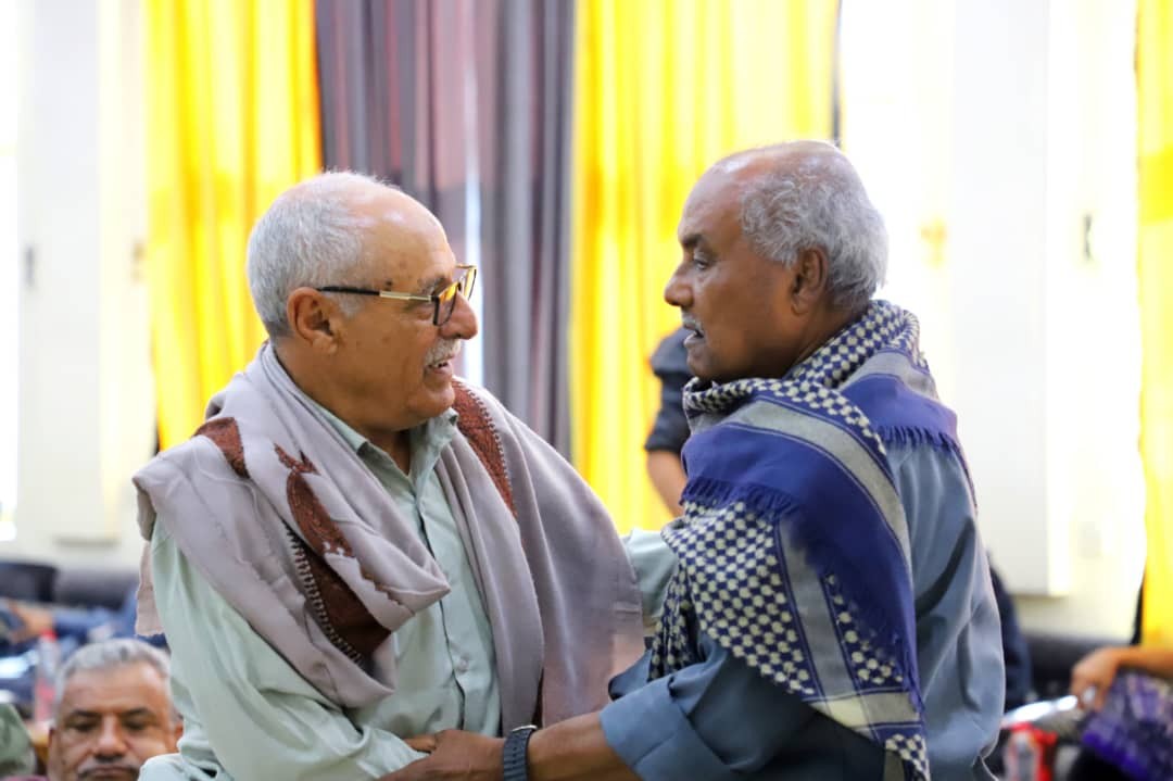 الأمانة العامة تقيم مجلس عزاء في فقيد الوطن الكبير الرئيس الجنوبي الأسبق علي سالم البيض الأمانة العامة تقيم مجلس عزاء في فقيد الوطن الكبير الرئيس الجنوبي الأسبق علي سالم البيض