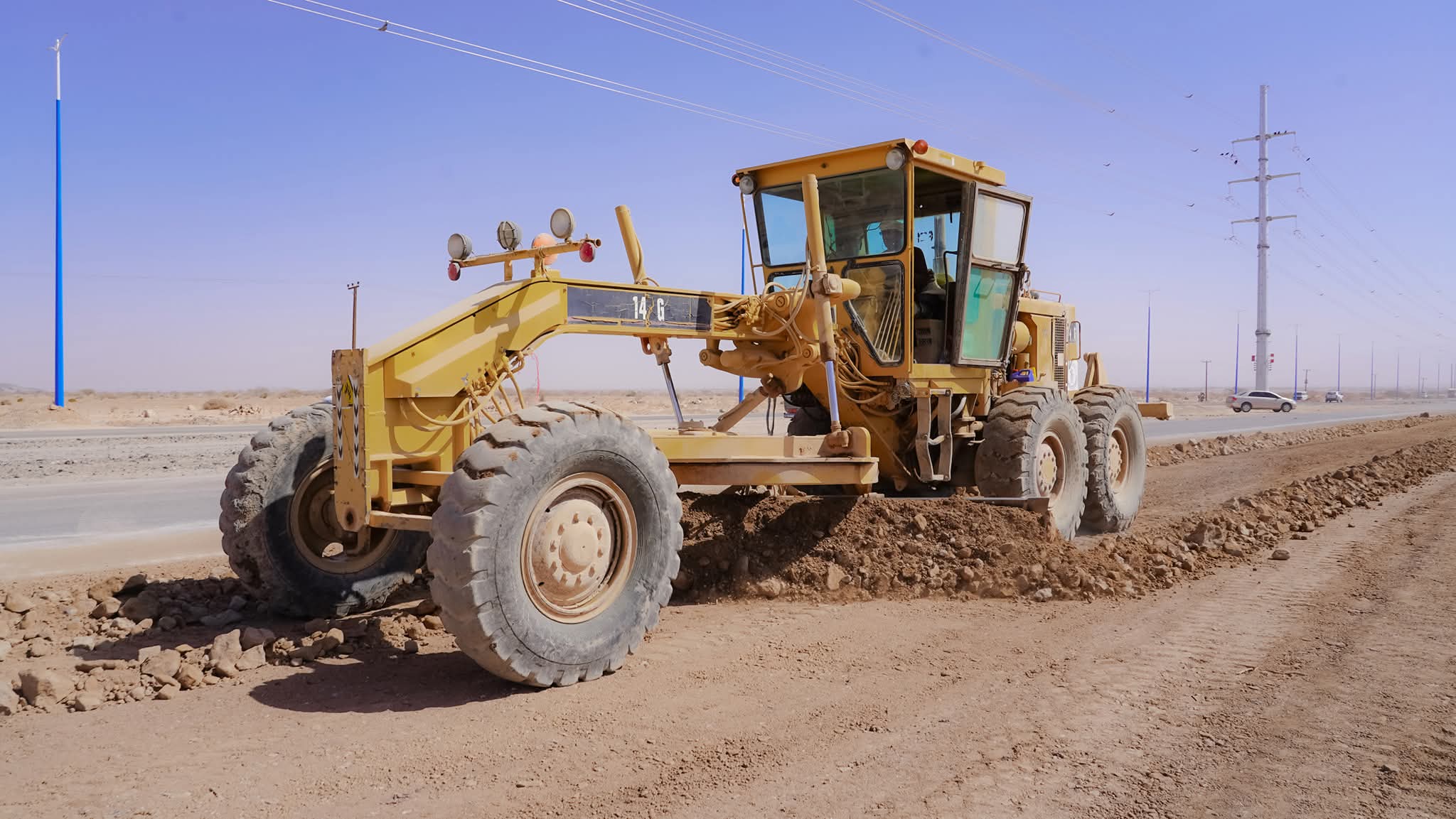 بن الوزير يتفقد مشاريع خدمية حيوية ويلامس هموم المواطنين بمدينة عتق - بن الوزير يتفقد مشاريع خدمية حيوية ويلامس هموم المواطنين بمدينة عتق -