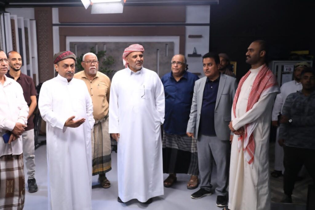 رئيس قطاع تلفزيون حضرموت يستقبل وفد مجلس حضرموت الوطني في زيارة ودية رئيس قطاع تلفزيون حضرموت يستقبل وفد مجلس حضرموت الوطني في زيارة ودية