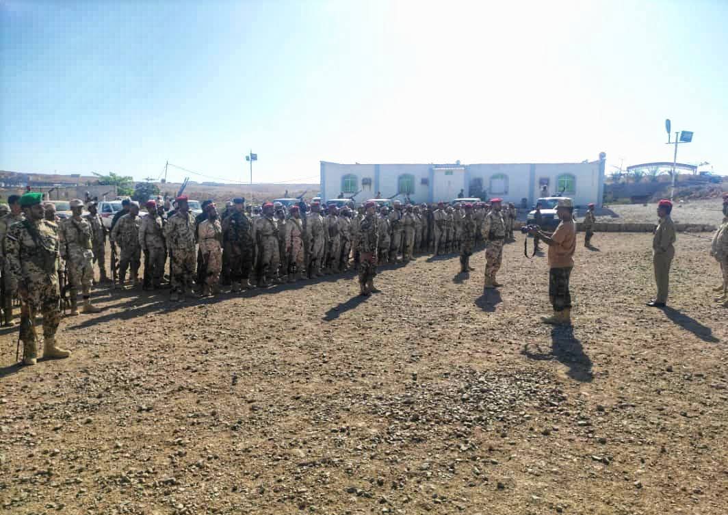 رئيس أركان المنطقة العسكرية الثانية يطّلع على جاهزية لواء النخبة الحضرمي بالمكلا رئيس أركان المنطقة العسكرية الثانية يطّلع على جاهزية لواء النخبة الحضرمي بالمكلا