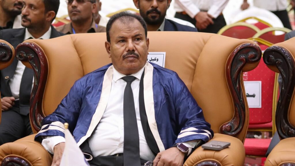 بالصور .. جامعة سيئون تحتفي بتخريج الدفعة السابعة وتكرّم أوائلها للعام الجامعي 2024–2025 بالصور .. جامعة سيئون تحتفي بتخريج الدفعة السابعة وتكرّم أوائلها للعام الجامعي 2024–2025