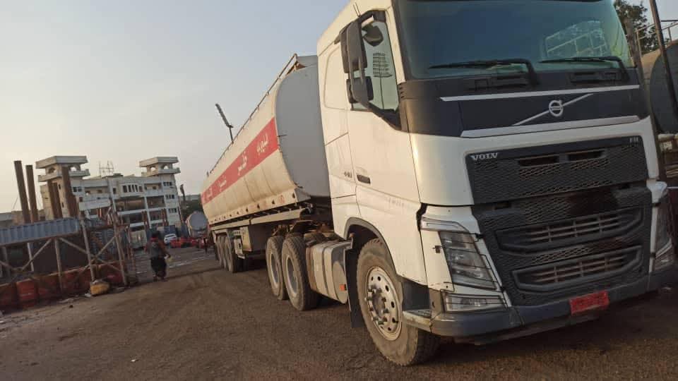 كهرباء عدن تثمّن التدخل السعودي العاجل لتوفير وقود إسعافي وإعادة تشغيل محطات التوليد - كهرباء عدن تثمّن التدخل السعودي العاجل لتوفير وقود إسعافي وإعادة تشغيل محطات التوليد -