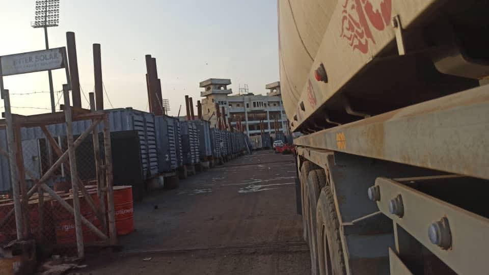 كهرباء عدن تثمّن التدخل السعودي العاجل لتوفير وقود إسعافي وإعادة تشغيل محطات التوليد - كهرباء عدن تثمّن التدخل السعودي العاجل لتوفير وقود إسعافي وإعادة تشغيل محطات التوليد -