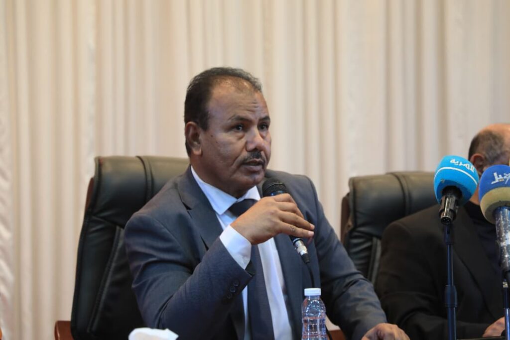 في لقاء عام بقيادة السلطة المحلية واعضاء المكتب التنفيذي وأعضاء مجلسي النواب والشورى والقيادات السياسية بوادي وصحراء حضرموت في لقاء عام بقيادة السلطة المحلية واعضاء المكتب التنفيذي وأعضاء مجلسي النواب والشورى والقيادات السياسية بوادي وصحراء حضرموت