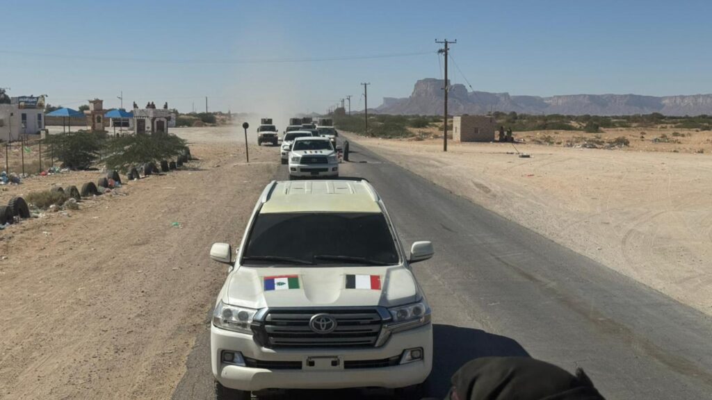 أعلن 3 يناير يوم النصر :محافظ حضرموت يصل سيئون عقب نجاح عملية "استلام المعسكرات" لتأمين الوادي وتطبيع الحياة في حضرموت "صور" أعلن 3 يناير يوم النصر :محافظ حضرموت يصل سيئون عقب نجاح عملية "استلام المعسكرات" لتأمين الوادي وتطبيع الحياة في حضرموت "صور"