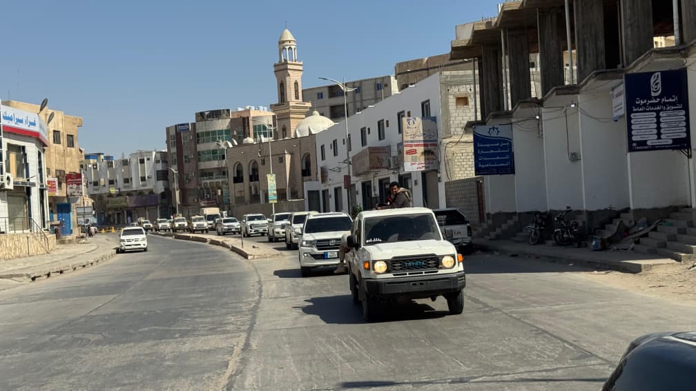 محافظ حضرموت يصل مدينة المكلا عاصمة حضرموت لتطبيع الأوضاع في المحافظة محافظ حضرموت يصل مدينة المكلا عاصمة حضرموت لتطبيع الأوضاع في المحافظة