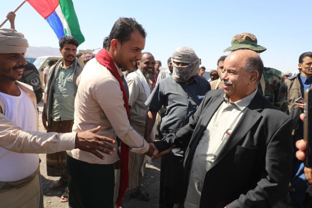محافظ حضرموت يصل مدينة المكلا عاصمة حضرموت لتطبيع الأوضاع في المحافظة محافظ حضرموت يصل مدينة المكلا عاصمة حضرموت لتطبيع الأوضاع في المحافظة
