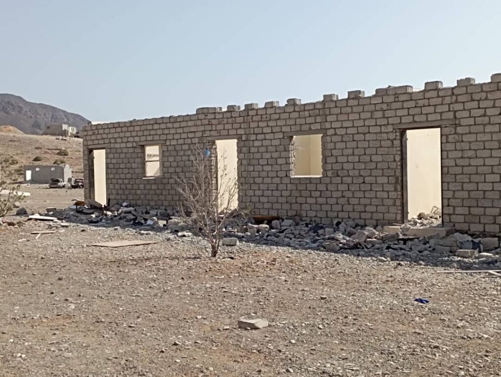 قائد لواء بارشيد يتفقد المواقع العسكرية التابعة للواء قائد لواء بارشيد يتفقد المواقع العسكرية التابعة للواء