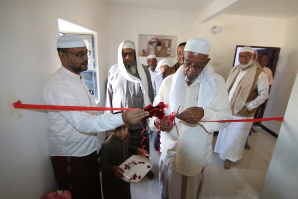 مدرسة السيدة فاطمة الزهراء بتاربة تحتفل بتخرج 6 حافظات لكتاب الله مدرسة السيدة فاطمة الزهراء بتاربة تحتفل بتخرج 6 حافظات لكتاب الله