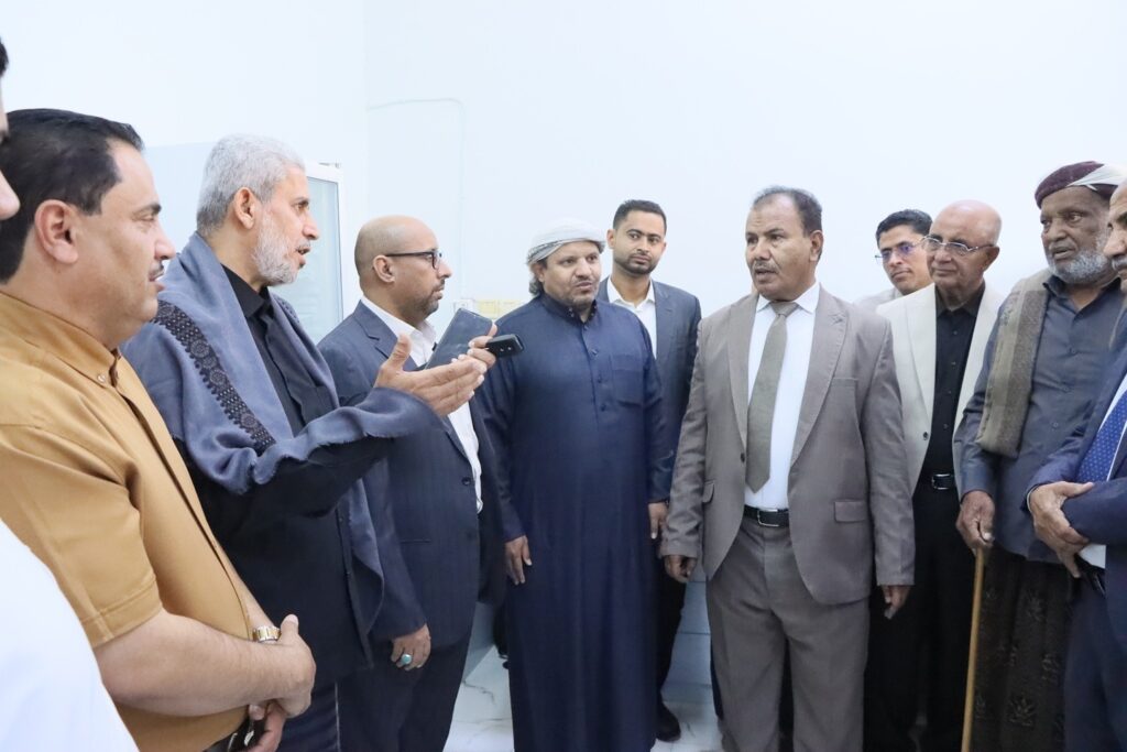 الوكيل العامري يفتتح مختبر الأنسجة النموذجي بمركز الأورام بوادي حضرموت الوكيل العامري يفتتح مختبر الأنسجة النموذجي بمركز الأورام بوادي حضرموت