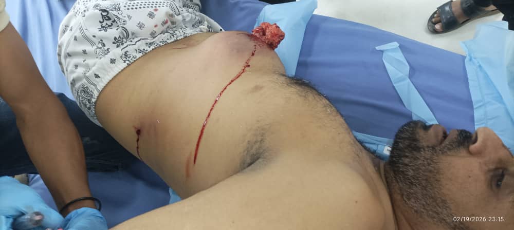 عاجل : وصول جرحى من صفوف المتظاهرين السلميين الى مستشفى عبود العسكري - عاجل : وصول جرحى من صفوف المتظاهرين السلميين الى مستشفى عبود العسكري -