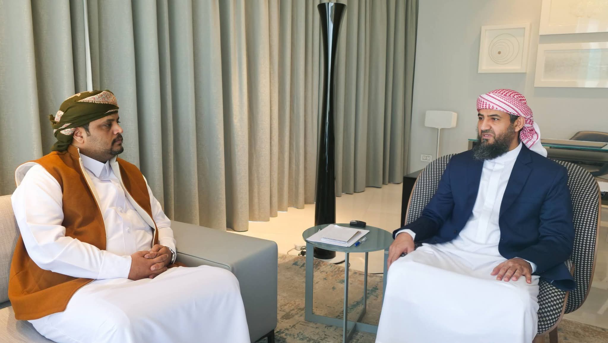 المحرّمي يلتقي وزير التعليم الفني والتدريب المهني ويؤكد على دور القطاع في التنمية وبناء القدرات - المحرّمي يلتقي وزير التعليم الفني والتدريب المهني ويؤكد على دور القطاع في التنمية وبناء القدرات -