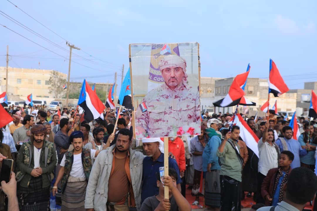 سيحوت تشهد فعالية جماهيرية حاشدة بعنوان “الثبات والصمود” بحضور قيادات المجلس الانتقالي الجنوبي(بيان) سيحوت تشهد فعالية جماهيرية حاشدة بعنوان “الثبات والصمود” بحضور قيادات المجلس الانتقالي الجنوبي(بيان)