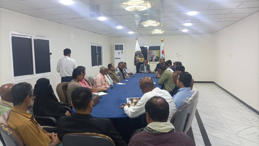 كتلة الجمعية الوطنية للمجلس الانتقالي في لحج تعقد لقاءً تشاوريًا وتصدر بيانًا كتلة الجمعية الوطنية للمجلس الانتقالي في لحج تعقد لقاءً تشاوريًا وتصدر بيانًا