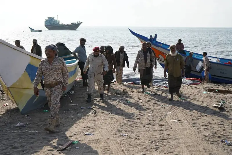 المدير العام لمكافحة المخدرات يشيد بإنجاز الحملة الأمنية المشتركة لضبط 450000 حبة و 60 كجم من الكبتاجون "شاهد الصور" المدير العام لمكافحة المخدرات يشيد بإنجاز الحملة الأمنية المشتركة لضبط 450000 حبة و 60 كجم من الكبتاجون "شاهد الصور"