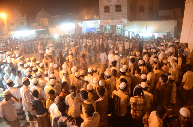 اختتام فعاليات زيارة نبي الله هود بحضرموت … أحد أكبر المواسم الدينية والتاريخية والسياحية في الوطن العربي المعروفة منذ مئات السنين … اختتام فعاليات زيارة نبي الله هود بحضرموت … أحد أكبر المواسم الدينية والتاريخية والسياحية في الوطن العربي المعروفة منذ مئات السنين …