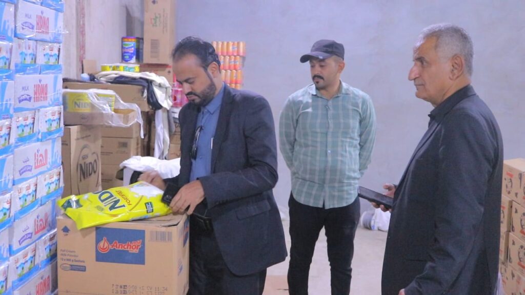 بالصور .. مدير عام سيئون يشرف ميدانيا على الحملة الرقابية للأسعار استعدادا لشهر رمضان المبارك بالصور .. مدير عام سيئون يشرف ميدانيا على الحملة الرقابية للأسعار استعدادا لشهر رمضان المبارك