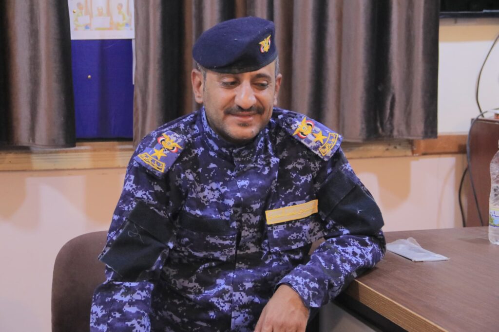 مدير عام شبام يبحث مع مدير أمن وشرطة شبام جهود تعزيز الأمن والإستقرار بالمديرية مدير عام شبام يبحث مع مدير أمن وشرطة شبام جهود تعزيز الأمن والإستقرار بالمديرية