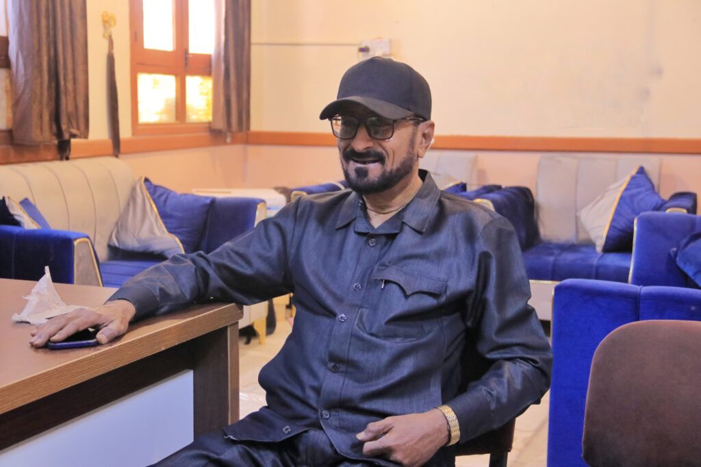 مدير عام شبام يبحث مع مدير أمن وشرطة شبام جهود تعزيز الأمن والإستقرار بالمديرية مدير عام شبام يبحث مع مدير أمن وشرطة شبام جهود تعزيز الأمن والإستقرار بالمديرية