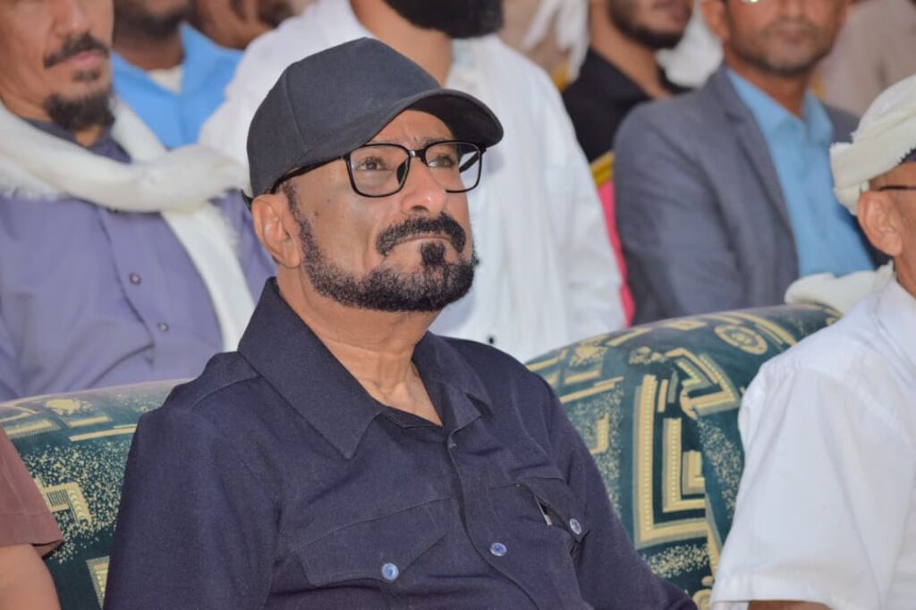 مدير عام شبام يشهد الحفل التكريمي لأوائل الطلاب والكوادر والشخصيات التربوية بثانوية شبام للبنين مدير عام شبام يشهد الحفل التكريمي لأوائل الطلاب والكوادر والشخصيات التربوية بثانوية شبام للبنين