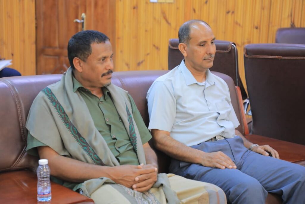 أكدوا وقوفهم إلى جانب السلطة المحلية .. الوكيل بارباع يستقبل رئيس وأعضاء هيئة ميثاق الشرف الحضرمي أكدوا وقوفهم إلى جانب السلطة المحلية .. الوكيل بارباع يستقبل رئيس وأعضاء هيئة ميثاق الشرف الحضرمي