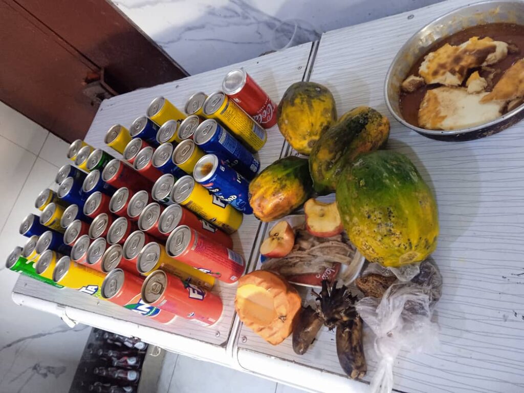 شاهد بالصور .. مكتب أشغال الشحر ينفذ حملة تفتيش واسعة على المطاعم والبوفيهات والمنشآت الغذائية لتعزيز الرقابة الصحية شاهد بالصور .. مكتب أشغال الشحر ينفذ حملة تفتيش واسعة على المطاعم والبوفيهات والمنشآت الغذائية لتعزيز الرقابة الصحية