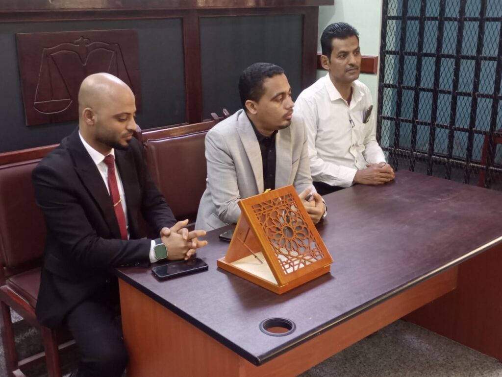 برعاية رئيس محكمة شرق المكلا… تكريم للتميّز ووفاء لمسيرة عطاء برعاية رئيس محكمة شرق المكلا… تكريم للتميّز ووفاء لمسيرة عطاء