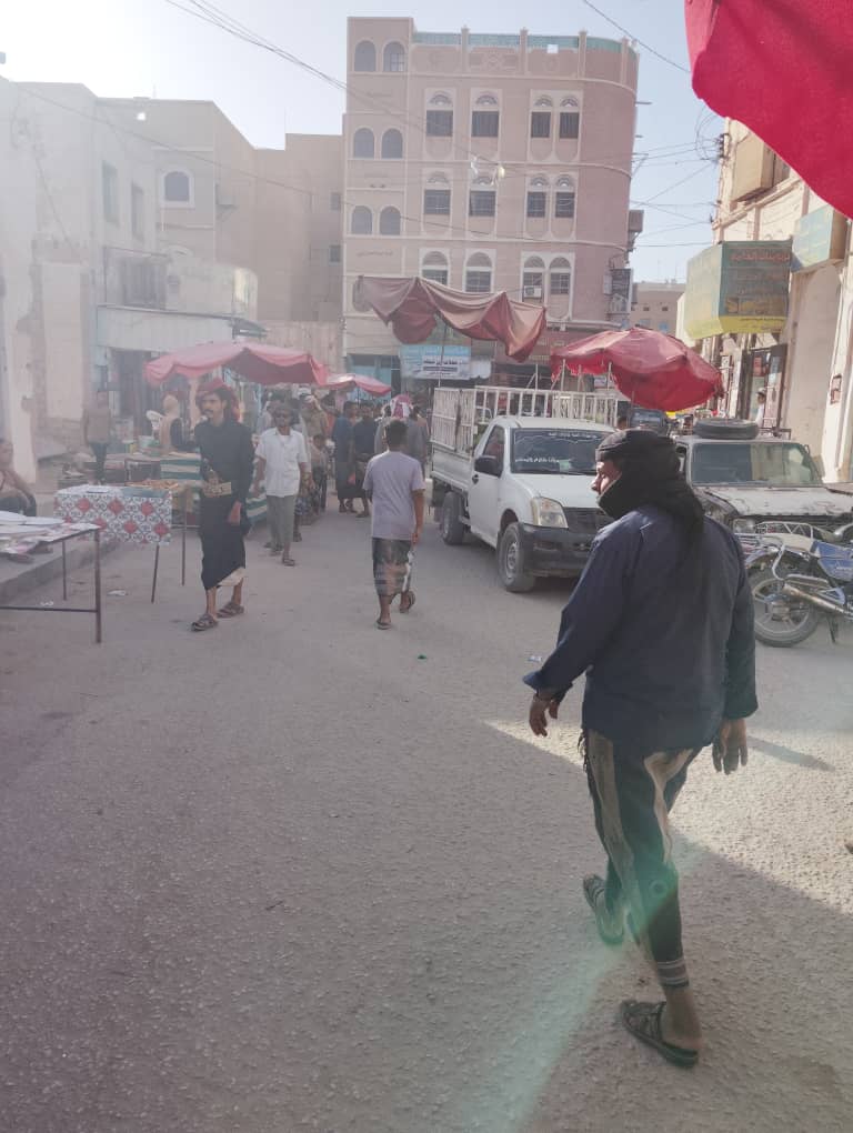 القطن تتزين بقدوم رمضان… عدسة النهدي ترصد فرحة الصائمين وأسواق الشهر الفضيل "شاهد الصور" القطن تتزين بقدوم رمضان… عدسة النهدي ترصد فرحة الصائمين وأسواق الشهر الفضيل "شاهد الصور"