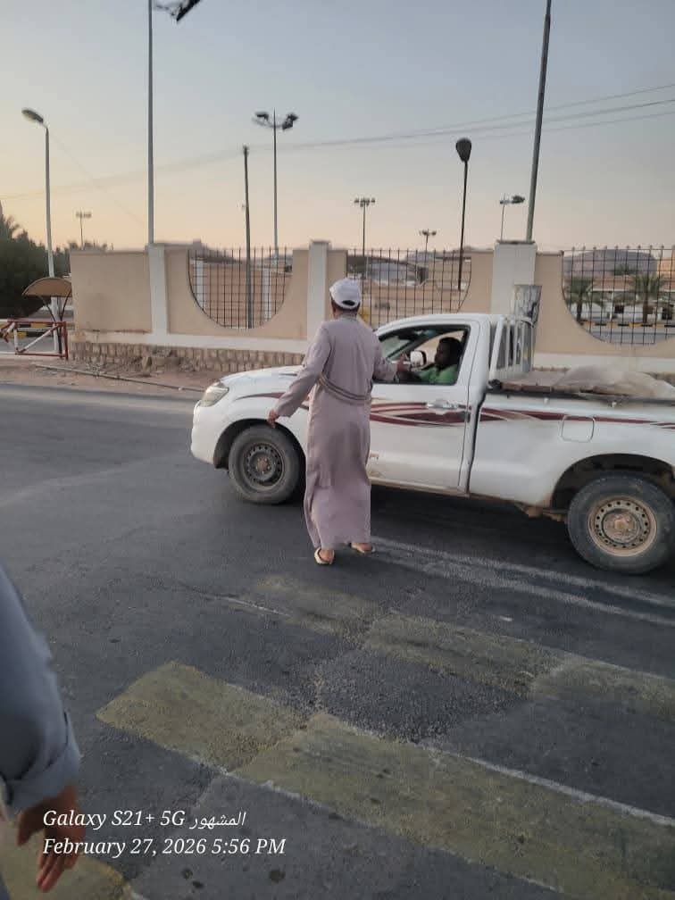 مبادرة أنت وطن تنفذ توزيع وجبات إفطار وعشاء لعابري السبيل خلال شهر رمضان بمدينة سيئون مبادرة أنت وطن تنفذ توزيع وجبات إفطار وعشاء لعابري السبيل خلال شهر رمضان بمدينة سيئون