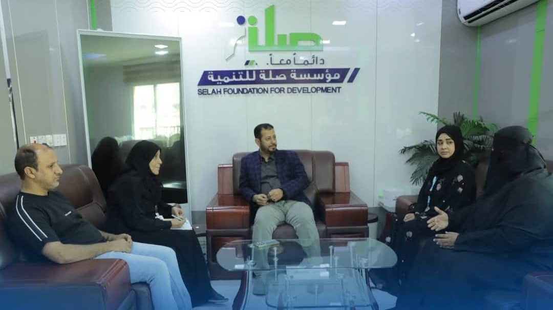 المدير التنفيذي لمؤسسة صلة للتنمية يبحث تعزيز الشراكة والتنسيق الصحي بمحور المكلا - المدير التنفيذي لمؤسسة صلة للتنمية يبحث تعزيز الشراكة والتنسيق الصحي بمحور المكلا -