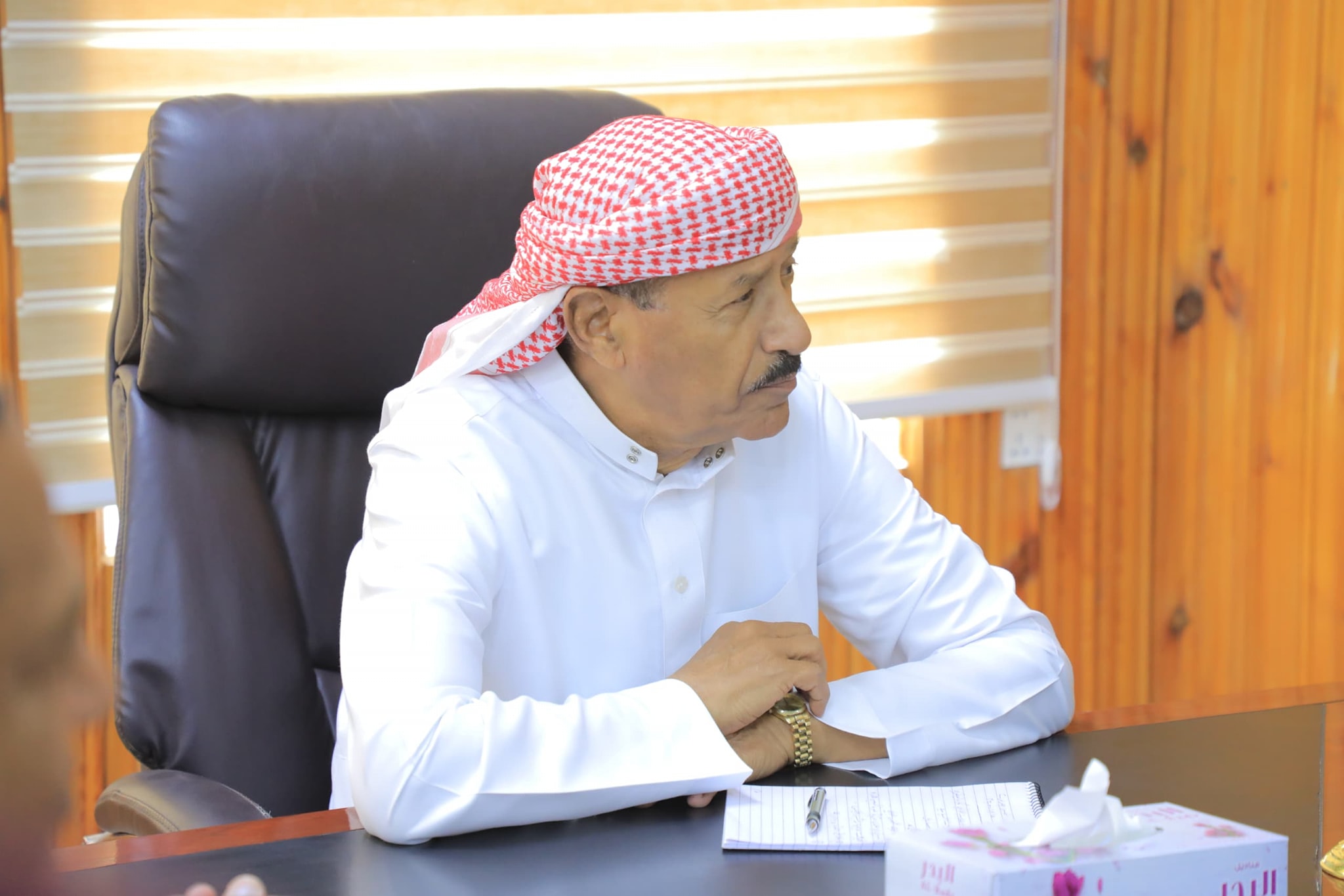 وكيل محافظة حضرموت يلتقي عدداً من أعضاء هيئة الرئاسة والأمانة العامة لمجلس حضرموت الوطني وكيل محافظة حضرموت يلتقي عدداً من أعضاء هيئة الرئاسة والأمانة العامة لمجلس حضرموت الوطني