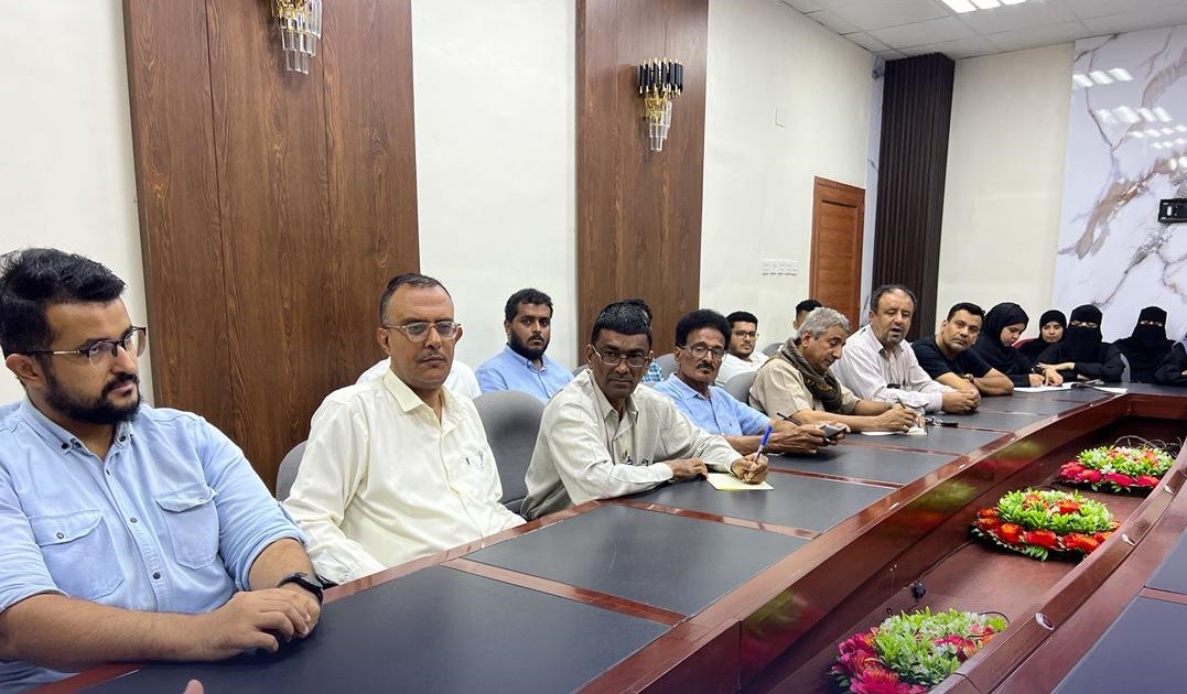 تنفيذية انتقالي العاصمة عدن تعقد اجتماعها الدوري وتؤكد تماسك العمل الإداري والتنظيمي وصمود أعضائها أمام التحديات تنفيذية انتقالي العاصمة عدن تعقد اجتماعها الدوري وتؤكد تماسك العمل الإداري والتنظيمي وصمود أعضائها أمام التحديات