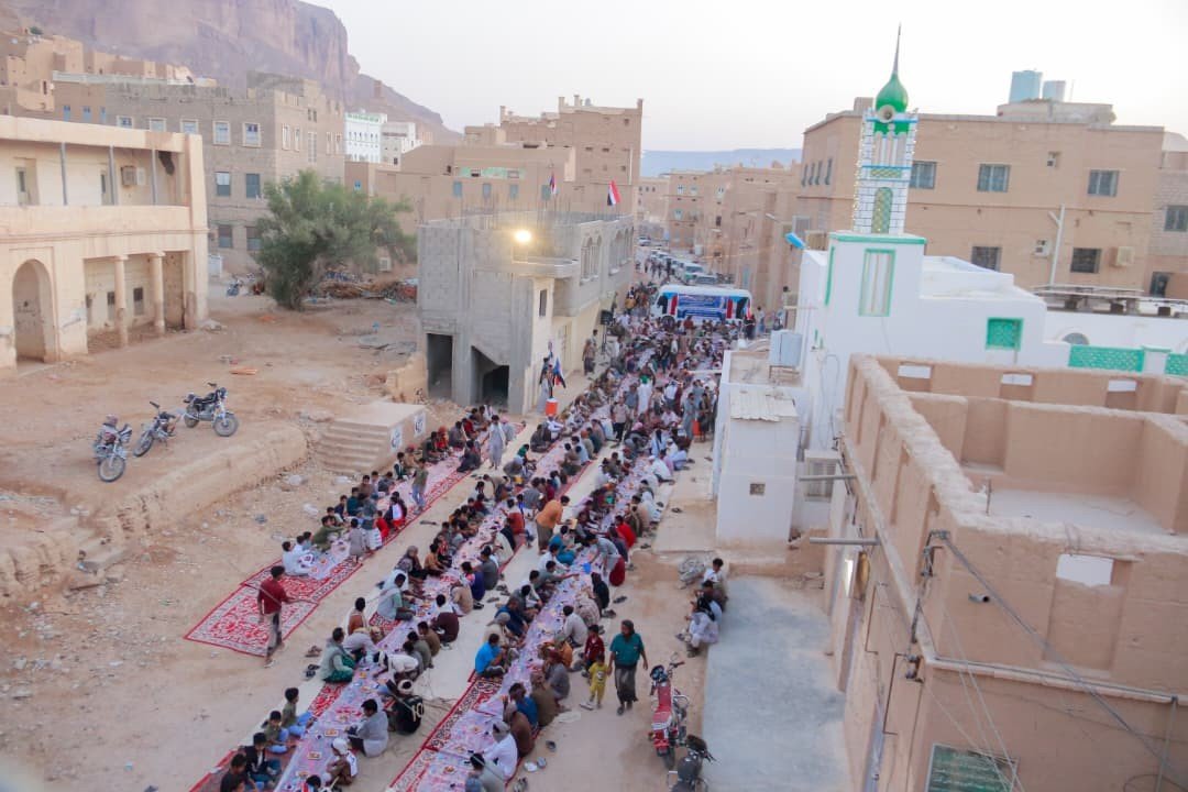 برعاية الرئيس الزُبيدي.. انتقالي حورة ووادي العين يقيم أمسية رمضانية ومأدبة إفطار جماعي برعاية الرئيس الزُبيدي.. انتقالي حورة ووادي العين يقيم أمسية رمضانية ومأدبة إفطار جماعي