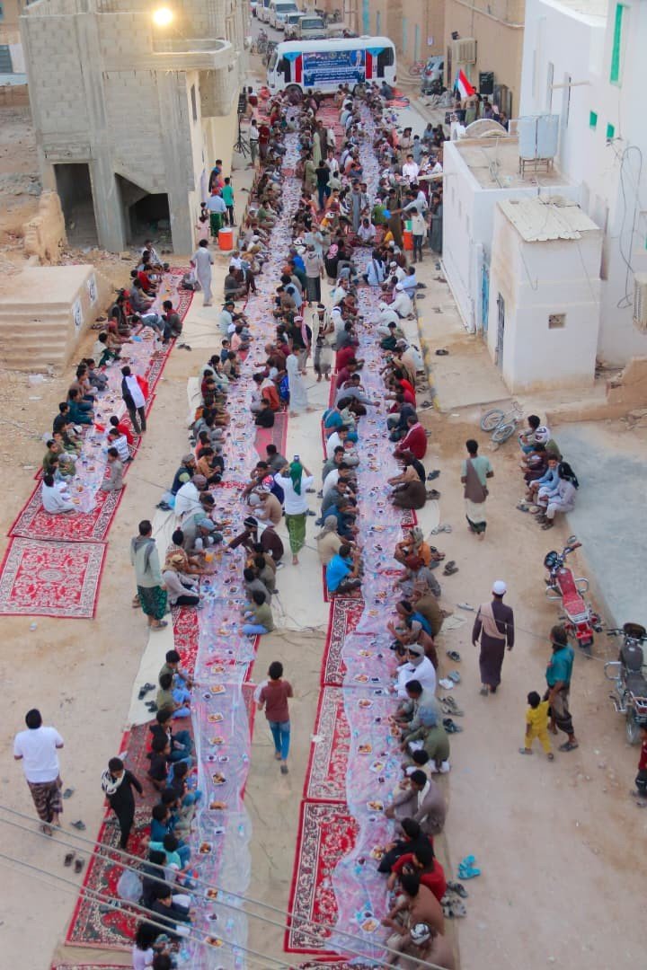 برعاية الرئيس الزُبيدي.. انتقالي حورة ووادي العين يقيم أمسية رمضانية ومأدبة إفطار جماعي برعاية الرئيس الزُبيدي.. انتقالي حورة ووادي العين يقيم أمسية رمضانية ومأدبة إفطار جماعي