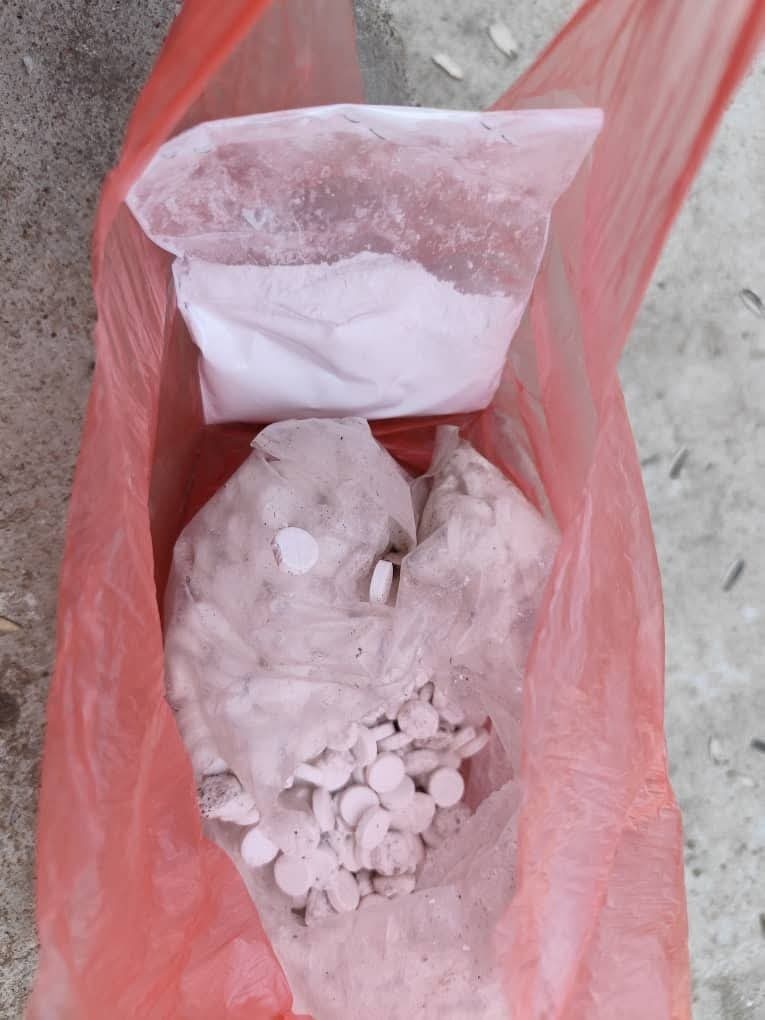 ضبط خلية إجرامية واستعادة منهوبات الدولة وممتلكات مواطنين بالمهرة - ضبط خلية إجرامية واستعادة منهوبات الدولة وممتلكات مواطنين بالمهرة -