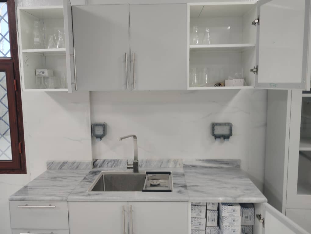 حدث حضرمي مرتقب.. اللمسات الأخيرة تسبق افتتاح سوق العسل المركزي بمديرية القطن في أبريل القادم "شاهد صور" حدث حضرمي مرتقب.. اللمسات الأخيرة تسبق افتتاح سوق العسل المركزي بمديرية القطن في أبريل القادم "شاهد صور"