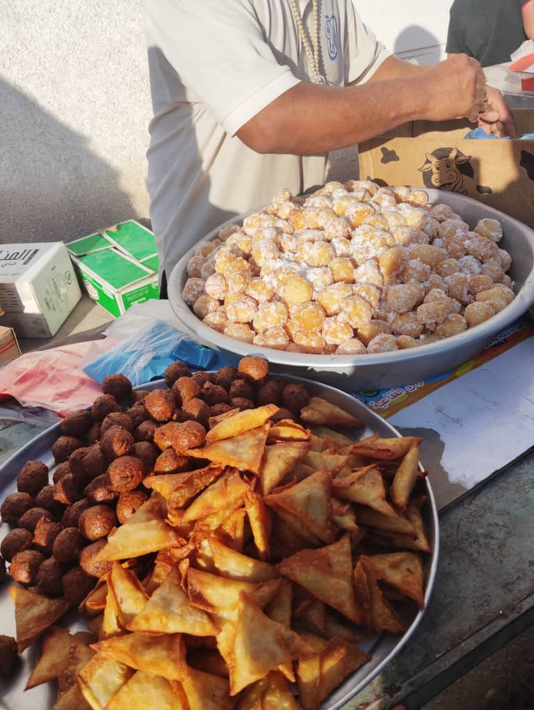 سيئون تتألق في رمضان.. أسواق نابضة بالحياة ومساجد عامرة وروائح البخور تملأ الأجواء "صور" سيئون تتألق في رمضان.. أسواق نابضة بالحياة ومساجد عامرة وروائح البخور تملأ الأجواء "صور"