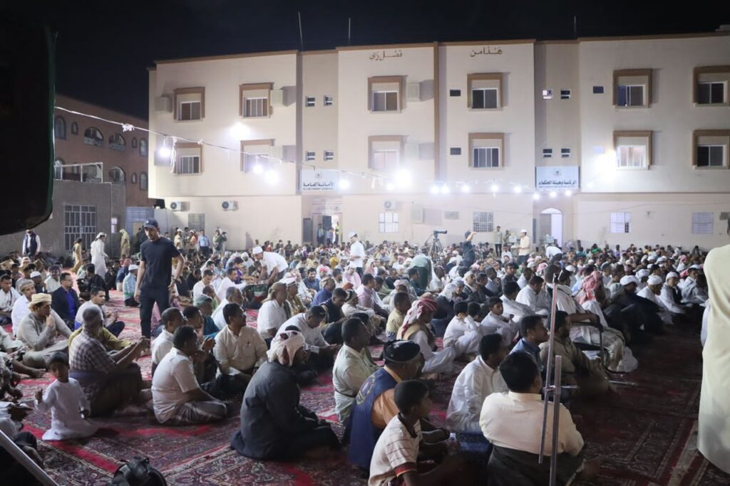 أقامتها هيئة رئاسة مجلس حضرموت الوطني ..أمسية رمضان للشخصيات الرسمية والوجهاء والاعيان والمكونات السياسية والاجتماعية والشبابية بسيئون أقامتها هيئة رئاسة مجلس حضرموت الوطني ..أمسية رمضان للشخصيات الرسمية والوجهاء والاعيان والمكونات السياسية والاجتماعية والشبابية بسيئون