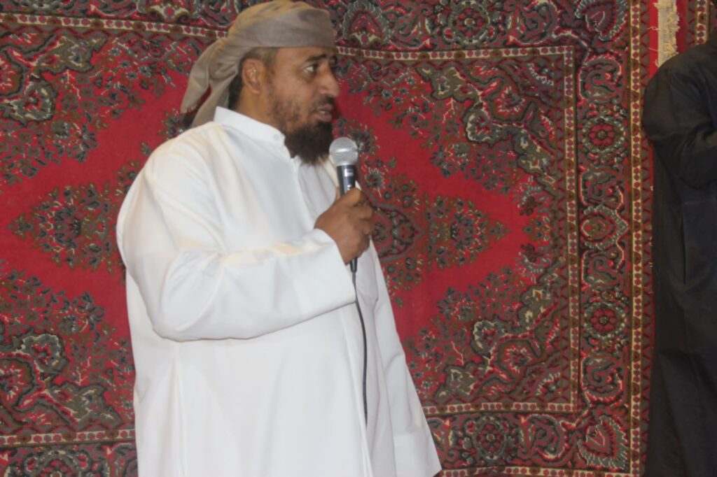 وسط حضور مبارك أهالي وأبناء منطقة بئرالمديني ببور م/ سيئون يقيمون الإفطار الرمضاني الجماعي و السنوي للعام الثالث على التوالي ويجتمعون على مأدبة إفطار واحدة وسط حضور مبارك أهالي وأبناء منطقة بئرالمديني ببور م/ سيئون يقيمون الإفطار الرمضاني الجماعي و السنوي للعام الثالث على التوالي ويجتمعون على مأدبة إفطار واحدة