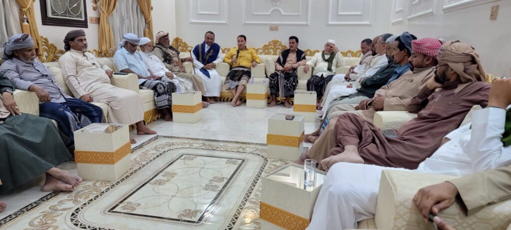 في ليلة رمضانية مباركة بتاربة.. الشيخ مشعل العامري يقيم إفطارًا وعشاءً تكريميًا بمناسبة ختم مسجد إبراهيم بحضور قيادات قبلية وسياسية ورسمية في ليلة رمضانية مباركة بتاربة.. الشيخ مشعل العامري يقيم إفطارًا وعشاءً تكريميًا بمناسبة ختم مسجد إبراهيم بحضور قيادات قبلية وسياسية ورسمية