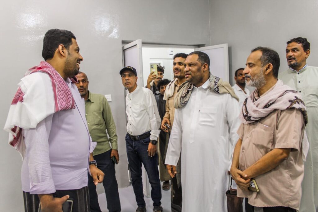 مدير عام مكتب الصحة بساحل حضرموت يدشن المخيم الرمضاني الطبي المجاني بمديرية بروم مدير عام مكتب الصحة بساحل حضرموت يدشن المخيم الرمضاني الطبي المجاني بمديرية بروم