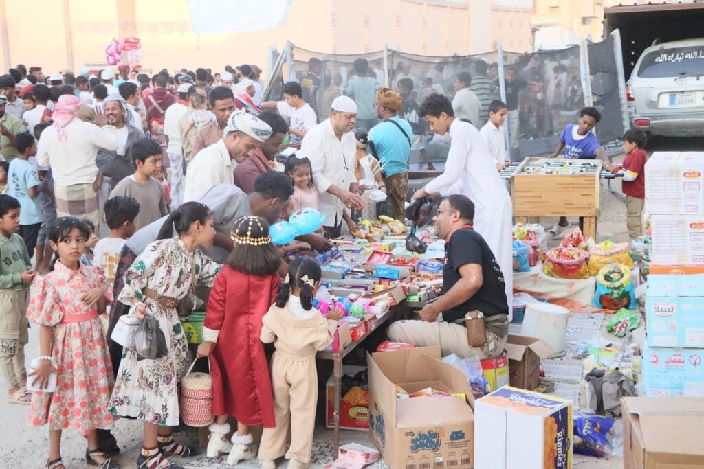 مسجد السيد احمد الجفري بالسحيل مسجد رؤية هلال شهر رمضان والعيد في زمن السلطنة الكثيرية يشهد ختم ليلة 25 من رمضان مسجد السيد احمد الجفري بالسحيل مسجد رؤية هلال شهر رمضان والعيد في زمن السلطنة الكثيرية يشهد ختم ليلة 25 من رمضان
